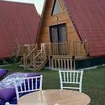 Noel & Cafe Отель *