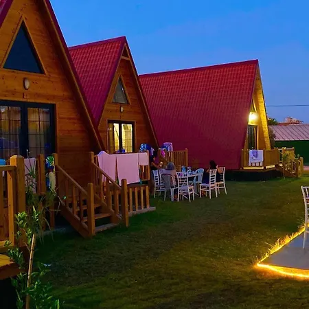 Hotel Noel & Cafe Zümrütkaya